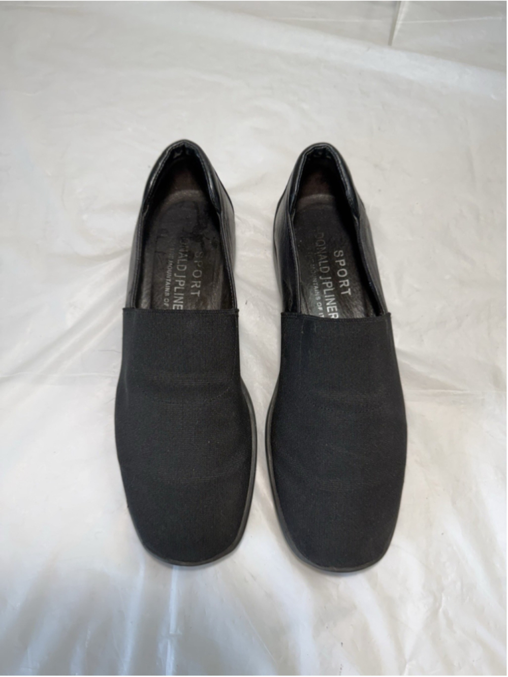 Donald J Pliner NAVA SPORT SLIP ON SHOE SIZE 5.5 M ITALY